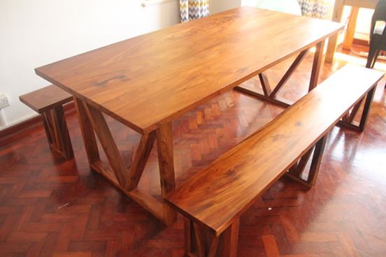 Royal Dining Table 1,500,000
