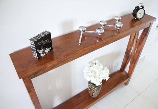 Hallway Console 350,000