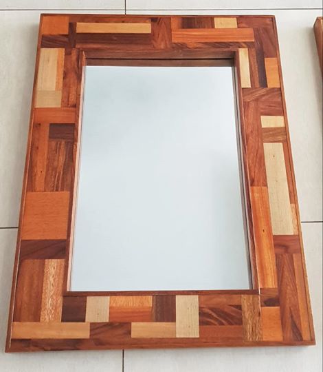 Mosaic Mirror 450,000